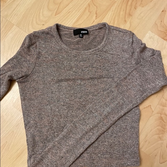 Wilfred free aritzia longsleeve turtleneck croptop - Picture 1 of 3